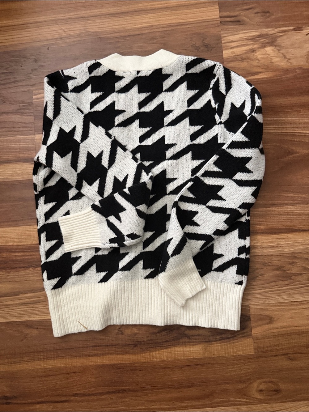 LOFT Geometric Cardigan - Picture 5 of 5